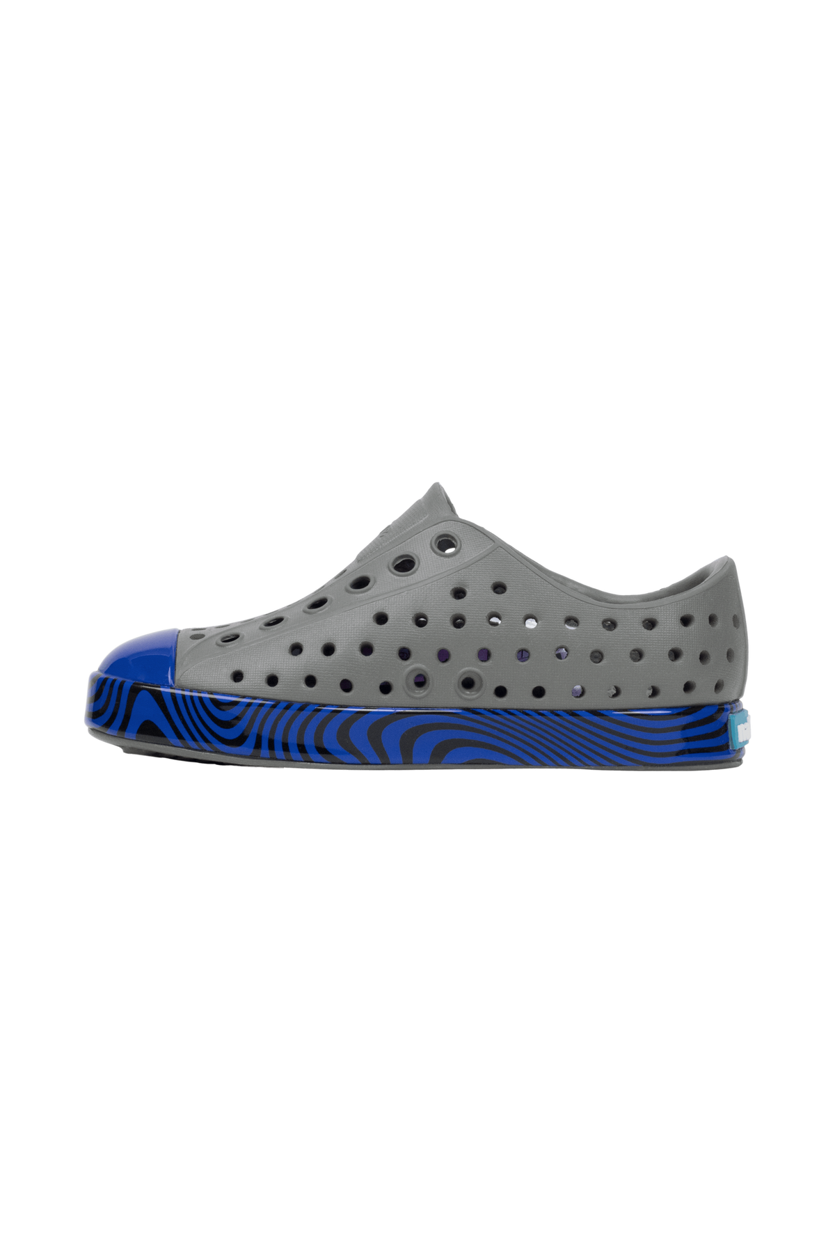 Angled view of a Native Shoes Kids Jefferson Wrp Kids | Satgry/Uvswirl Footwear in Satgry/Uvswirl
