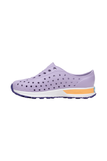 Angled view of a Native Shoes Kids Robbie Block Kids | Troprp/Bnwht/Parapnk/Glmspckrb Footwear in Troprp/Bnwht/Parapnk/Glmspckrb