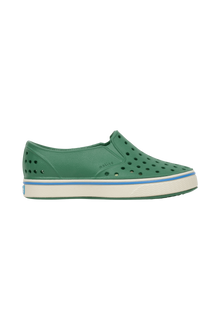 Angled view of a Native Shoes Kids Miles Kids | Hntrgr/Bnwht Footwear in Hntrgr/Bnwht