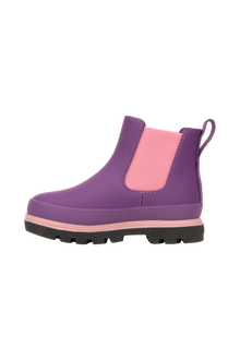 Angled view of a Native Shoes Kids Kensington Chelsea Kids | Orcprp/Jfyblk/Parapnk Footwear in Orcprp/Jfyblk/Parapnk