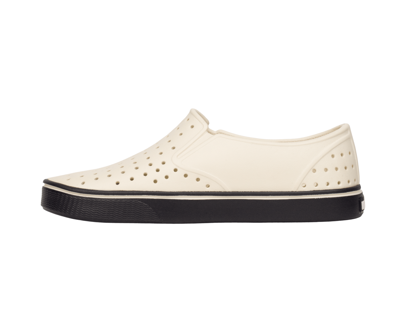 Angled view of a Native Shoes Miles Wanderfoam | Bnwht/Jfyblk Footwear in Bnwht/Jfyblk