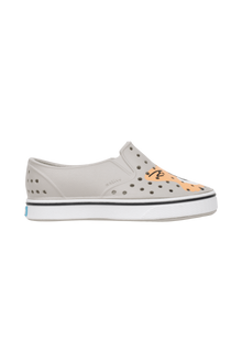Side view of a Native Shoes Kids Miles Block Kids Footwear in Slkgry/Shlwht/Corgidogbloc