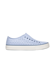 Side view of a Native Shoes Adults Jefferson Arc Wanderfoam Footwear in Skwybl/Whsprwht