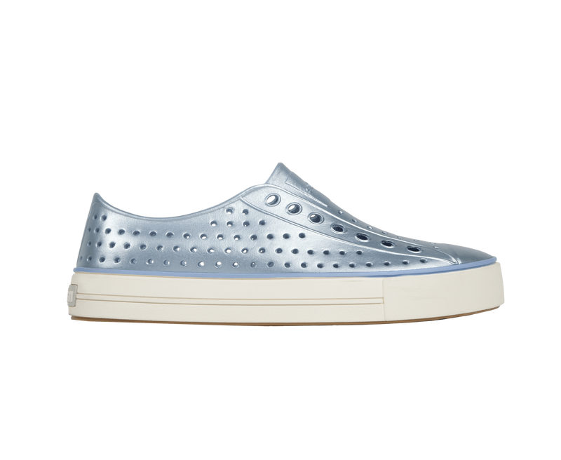 Side view of a Native Shoes Adults Jefferson Arc Wf Metallic Footwear in Skyway Blue Metallic / Whisper White