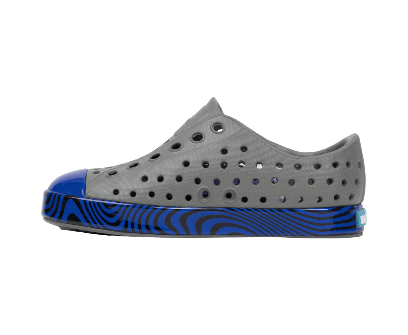 Angled view of a Native Shoes Kids Jefferson Wrp Kids | Satgry/Uvswirl Footwear in Satgry/Uvswirl